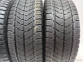 Zimní pneu 215/65/15C Semperit+Maxxis - 2