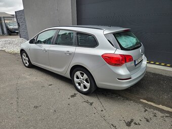 Opel Astra kombi 1.7 cdti 81kw r.v.9/ 2011 prav.servis STK - 2