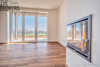 Prodej řadového domu, 145 m2, garáž, pozemek 385 m2, Bylany  - 2