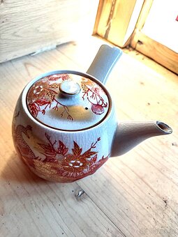 PRODAM KRASNOU JAPONSKOU CAJOVOU SADU / KONVICKA / KYUSU - 2
