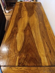 Konferenční stolek z masivu - 2