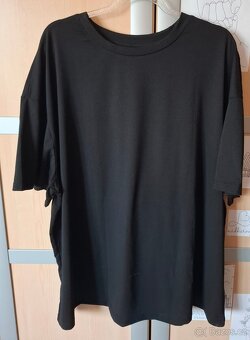 Tričko zn. Shein - 2