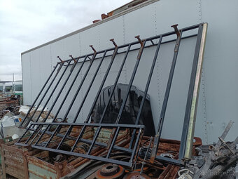 Zahrádka ford tranzit - 2