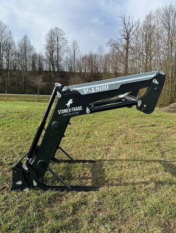 Čelní nakladač HYDRATRAC 1500 TP - 2