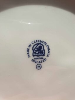 Nádobí s cibulovým vzorem - 2