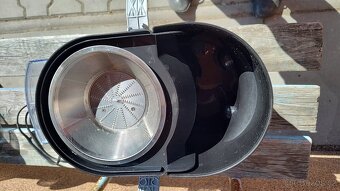 Switch On JU-B0201 odšťavňovač - 2