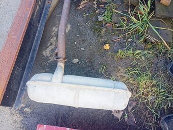 Trabant 601 výfuk - 2