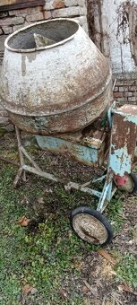 Stavební míchačka - 2