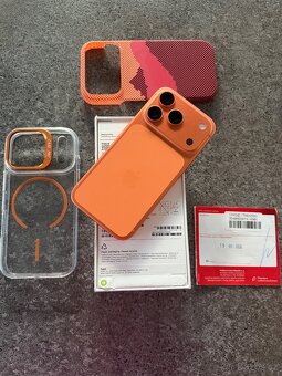 iPhone 17Pro 256gb Cosmic Orange - 2