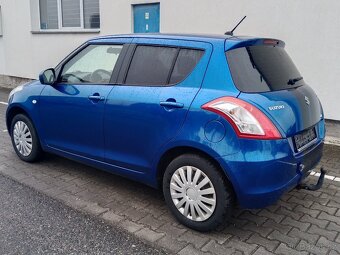 Suzuki Swift 1.2 VVTi 69 kW 4×4, 2011, benzín - 2