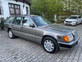 Mercedes W124, 300TD 4Matic, nádherný stav, 2x sada kol - 2