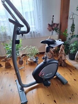Nový rotoped Flow Fittness DHT500 - 2