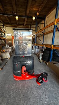 Elektrický vysokozdvižný vozík LINDE L14 (AKU) - 2