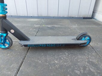Prodám freestylovou koloběžku Chilli Pro Scooter - 2