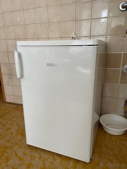 Lednice Electrolux TT150-4S (objem 120l) - 2