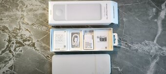 Samsung bezdrátová nabíječka Trio EP-P6300 bílá - 2