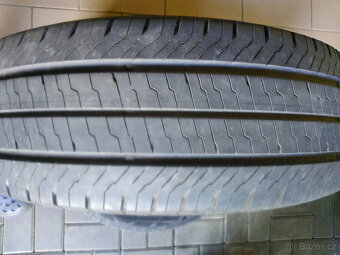 CONTINENTAL 215/60R17C LETNÍ - 2