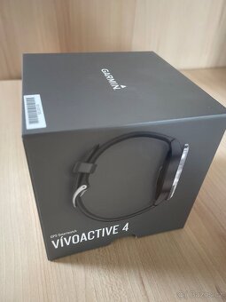 Prodám Garmin vivoactive 4/4s - 2