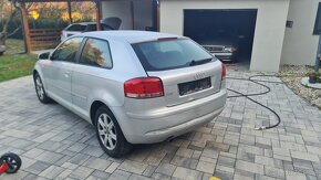 Audi A3 1.6 FSI - 2