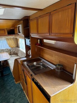Karavan - 2