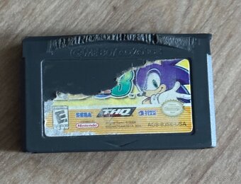 Hry na Gameboy SONIC / POKÉMON GOLD - 2