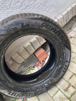 Dacia Duster 215/65 R16 - 2