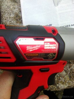 Milwaukee M12 Bid-0 aku razovy utahovak 1/4 HEX 112Nm - 2