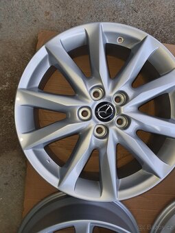 Mazda 3 cx-30 cx-3 cx-5 cx-7 kia 5x114,3 r18 - 2