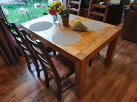 Nový mohutný jídelní stůl masiv - 2