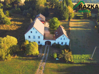 Prodej usedlosti s rozlehlými pozemky v obci Dolní... - 2