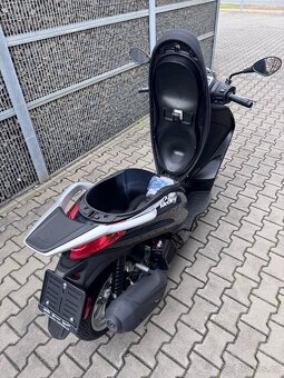 Piaggio Medley 125 Nero Abisso - 2