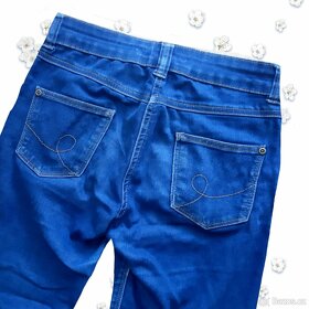 Dívčí rifle vel.- 152 (11-12 let). - 2