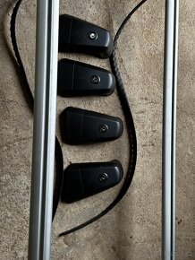 Střešní nosič Mercedes E W 212 Příčníky - 2