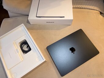 Apple MacBook Air 13” M4 / 16 GB RAM / 256 GB SSD – TOP STAV - 2