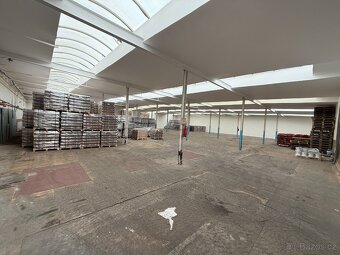 Pronájem haly 1200 m² – Smidary - 2