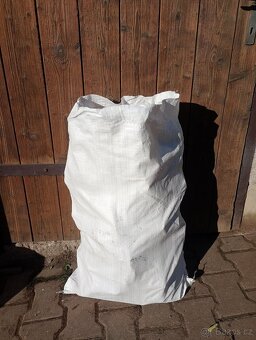 prodám pytlované palivové dřevo - 2