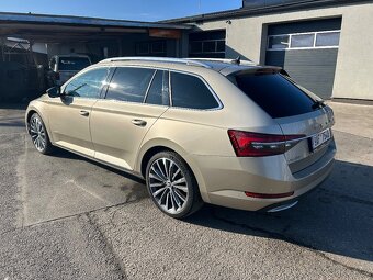 Skoda superb - 2