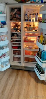 Americká lednice s mrazákem Daewoo. - 2