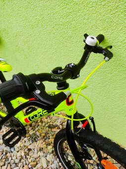 Značkové dětské kolo CORE NIPPER 20" Super Light - 2