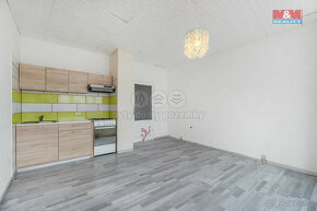 Prodej bytu 2+kk, 41 m², Cvikov, ul. Sídliště - 2