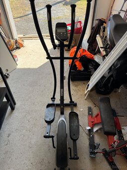 DOMYOS eliptický trenažér - stepper - 2