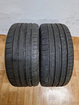 Letní pneu 235/35/19 Michelin - 2