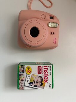 Fujifilm Instax Mini 8 – růžový, jako nový + 10 filmů - 2