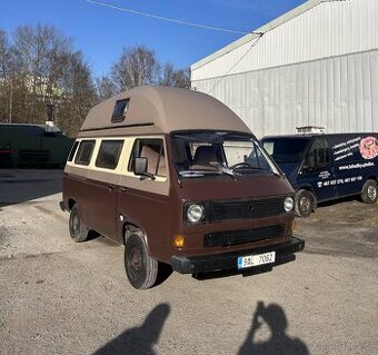 VW Transporter T3 s vysokou střechou - 2