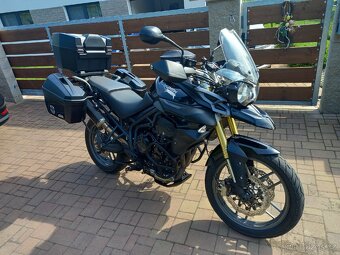 Triumph Tiger 800 - 2