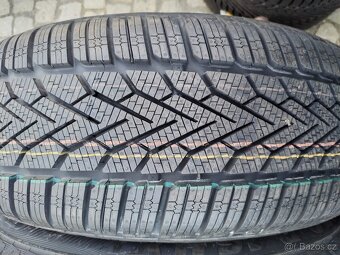215/60/16 zimni pneu SEMPERIT 215/60 R16 - 2