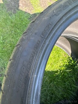 2ks letnich pneu 245/35 r20 - Falken - 2