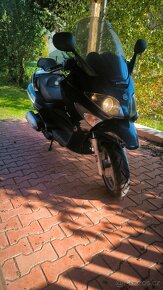 Piaggio Xevo 125 - 2