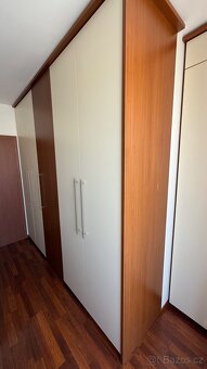 Prodám skříně dekor třešeň - 2