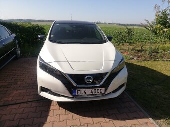 Nissan Leaf elektrický - 2